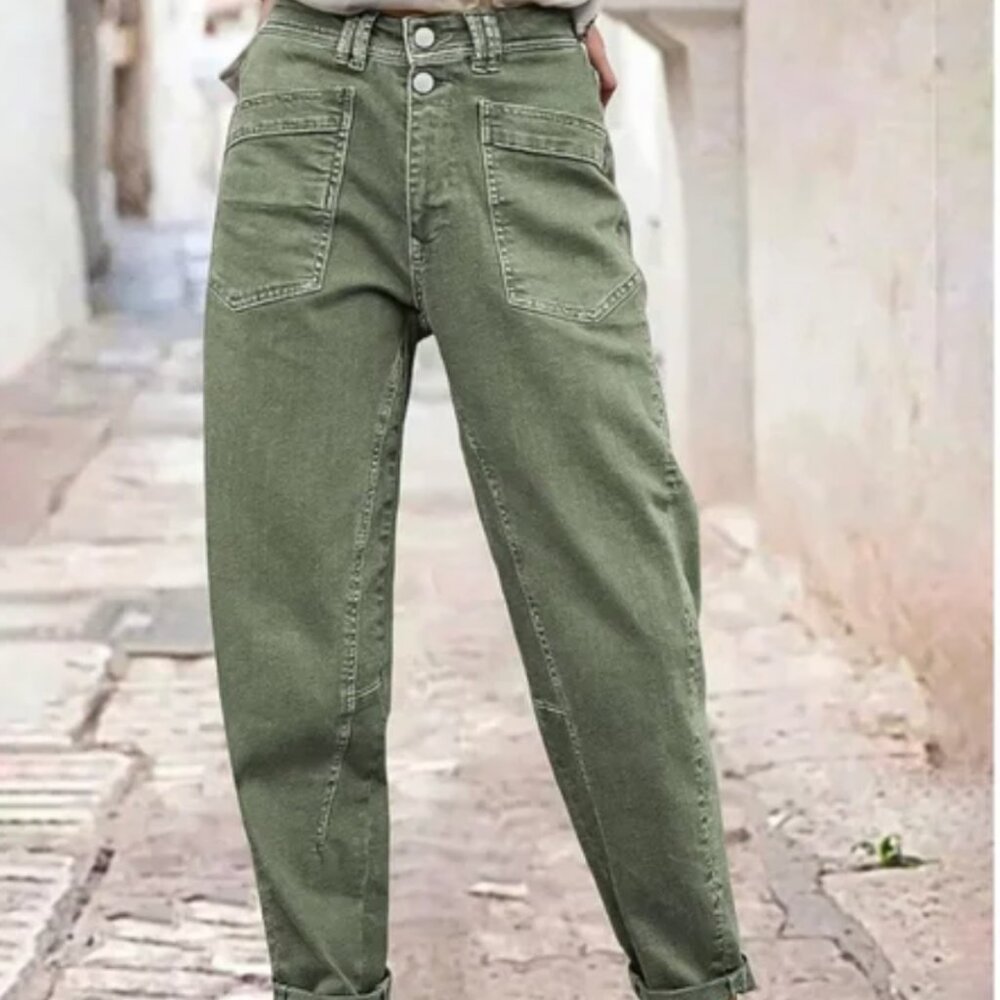 High-Rise Straight Leg Women's Pants in Olive Green